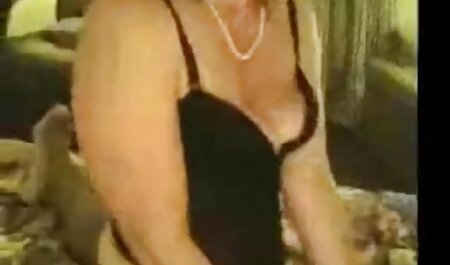 شیطان آریانا ماری و بیگ دیک فانتزی دوربین مخفی ماساژ و سکس Pounding Italian