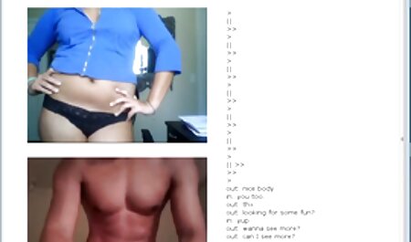 MILF الاغ بزرگ ماساژ فیلم سکسی را در شلوار لمس کرد