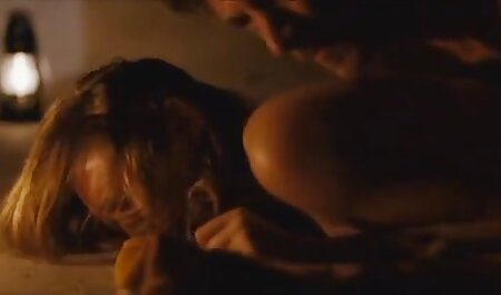 جوانان عظیم MILFs دلخوش و الاغ را با سکس و ماساژ dildo