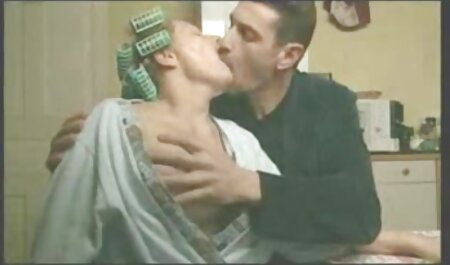 او بیشتر ماساژورسکس می خواهد