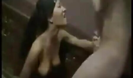 Ena Ouka پیرمرد می شود ماساژوروسکس تا به واسطه های عمیق - بیشتر در Slurpjp.com